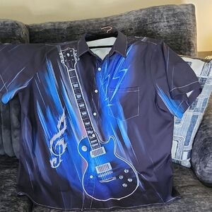 Men's Black & Blue Guitar-Print Short Sleeve Shirt
